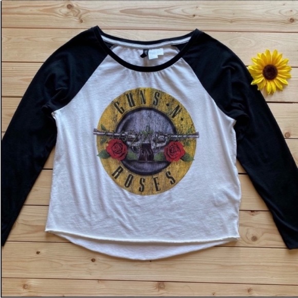 H&M Guns N Roses Top - Picture 1 of 5